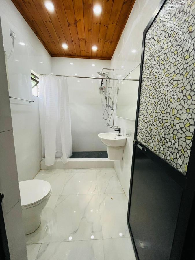 فندق Janas Blue Water Corner تريكونامالاي المظهر الخارجي الصورة